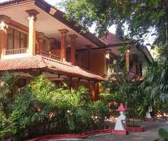 Hotel Puri Naga Beachfront Cottages
