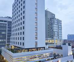 De Braga, Artotel Curated