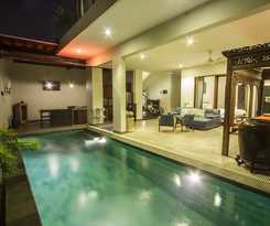 Villa Rainbow Runner