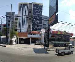 Front One Inn Semarang