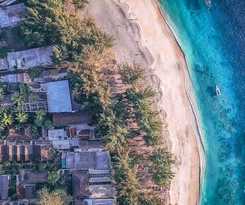 Hotel Warna Beach