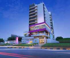 Quest Hotel Cikarang by ASTON