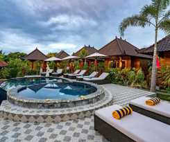 Karang Mas Villa by WizZeLa