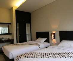 Ommaya Hotel and Resort