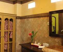 Kayu Arum Resort