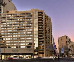 Oaks Hyde Park Plaza