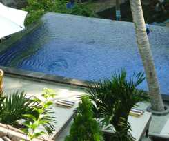 Songlambung Beach Huts