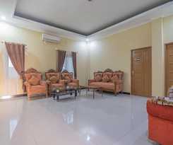 Hotel RedDoorz Plus near Syamsudin Noor Airport 3