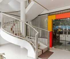 Hotel Reddoorz Near Rsu Suaka Insan