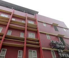 Hotel Reddoorz Plus Near Galaxy Bekasi