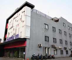 Oyo 136 Manggis Inn