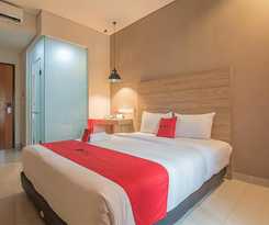 Hotel RedDoorz Plus near Maranatha University 5