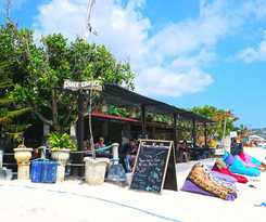 Puri Nusa Beach