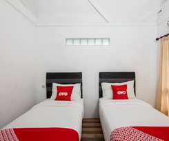 Hotel Oyo 1812 Dg Inn