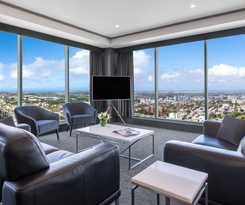 Meriton Suites World Tower, Sydney