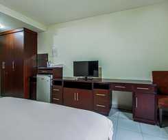 Plaza 68 Residence