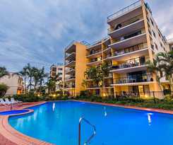 Hotel Marcoola Beach Resort