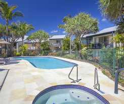 Hotel Beach Breakers Resort