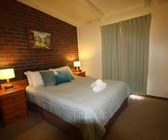 Hotel Halls Haven Resort