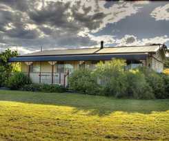 Hotel Cottages on Lovedale