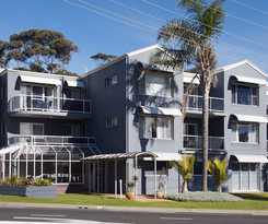 Hotel Mollymook Cove Apartments