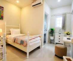Omah Madam Bed and Breakfast