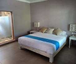 Coconut Lodge