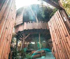 Gili Treehouses