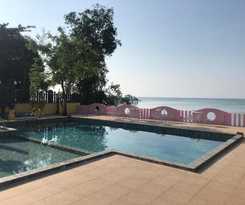 Anyavee Nam Mao Beach Resort