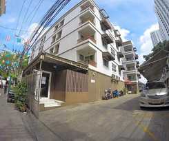 S Apartment