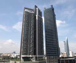 Hotel Vogue Suites One