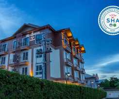 Hotel The Signature Thapae