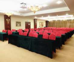 Vienna International Zhoupu Wanda Plaza