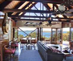 Hotel 1770 Sovereign Lodge Resort