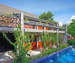 Hotel Yellow Pillow Village