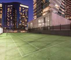 Platinum Apartments On Whiteman St