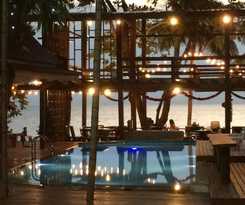 Apple Beachfront Resort