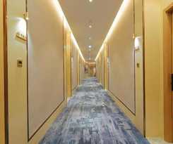 Mengguo Pudong Airport Plaza
