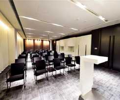 JINJIANG METROPOLO SHANGHAI XUJIAHUI NANHUATING HO