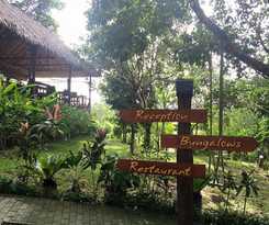 Hotel Chomjan Beach Resort