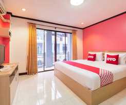 OYO 75327 Diyana Residence