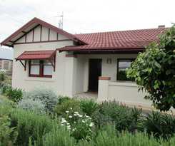 Hotel Mataro Cottage