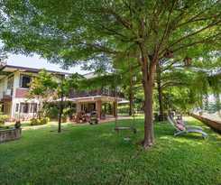 Phuttal Residence