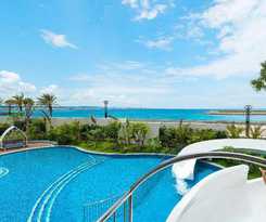 Hotel DoubleTree by Hilton Okinawa Chatan Resort