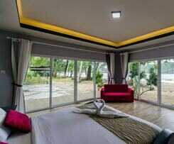 Hotel Pak Nam Resort