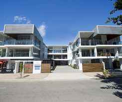 Maggies Beachfront Apt. 10