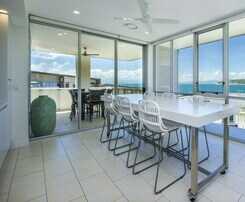 Hotel 1 Bright Point Apartment 1504