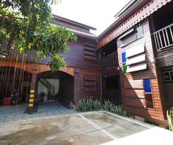 Khaung Chang Kam Boutique