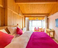 C'est La Vie Boutique Inn