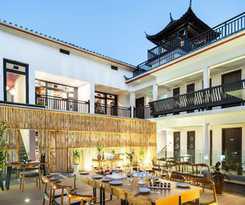 Lijiang Gemmer Hotel